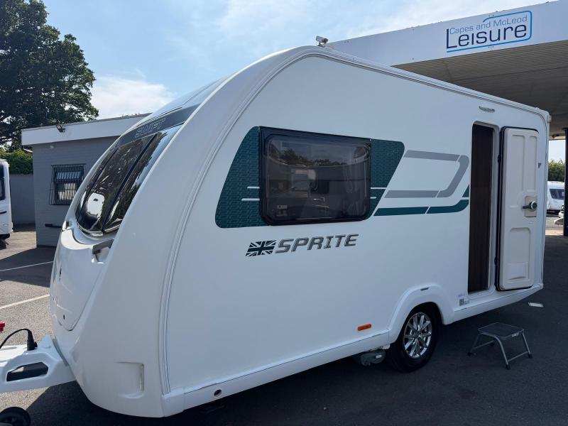 2019 Swift Alpine 2 (2 Berth End Washroom) Powrtouch Motor Mover. IMMACULATE