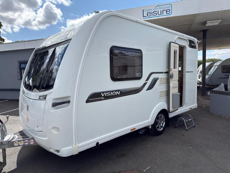 2014 Coachman Vision 380 | Powrtouch Motor Mover | IMMACULATE | NOW SOLD