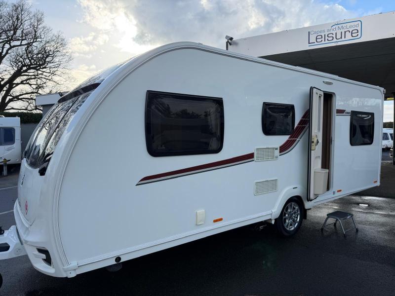 2016 Swift Challenger 590-6 (Fixed Bunks – ALDE – Motor Mover) JUST ARRIVED