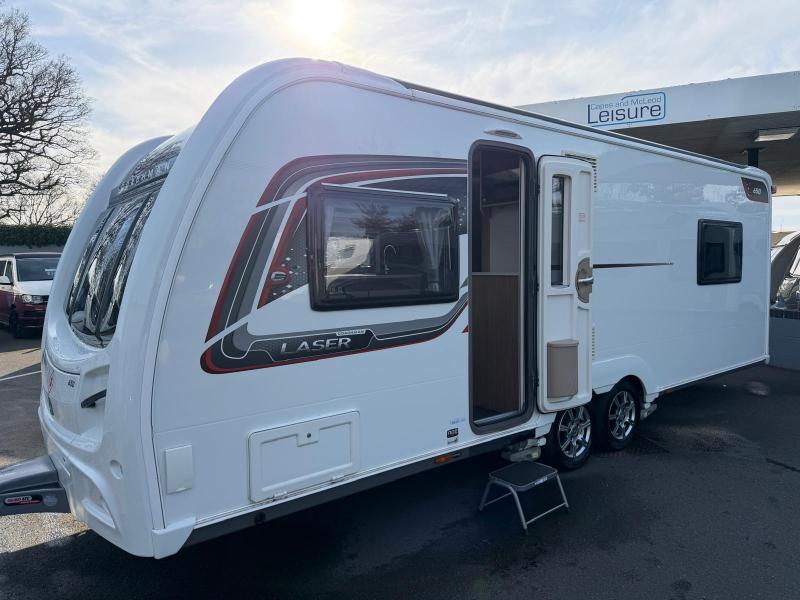 2017 Coachman Laser 650 (Twin Axle – Rear Island Fixed Bed) IMMACULATE