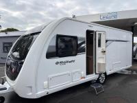 2020 Swift Fairway 880 Platinum ALDE – Transverse Island Fixed bed – IMMACULATE