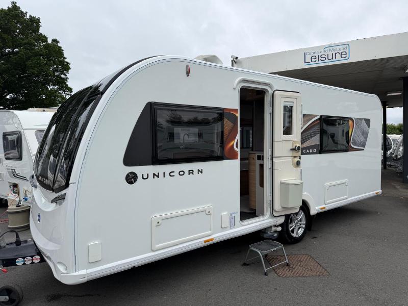 2022 Bailey Unicorn Cadiz (Twin Fixed Single Beds) ALDE, Auto Mover IMMACULATE