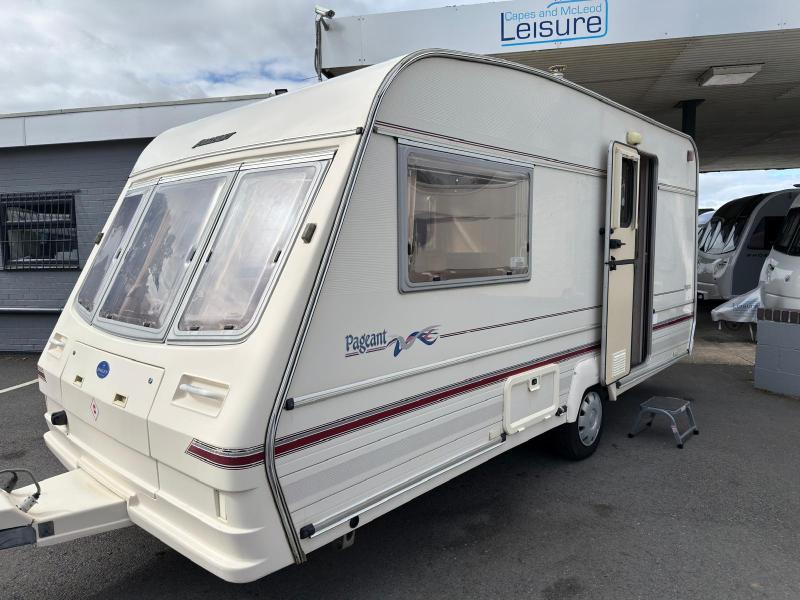 Bailey Pageant Majestic (Ideal Starter Caravan) End Washroom