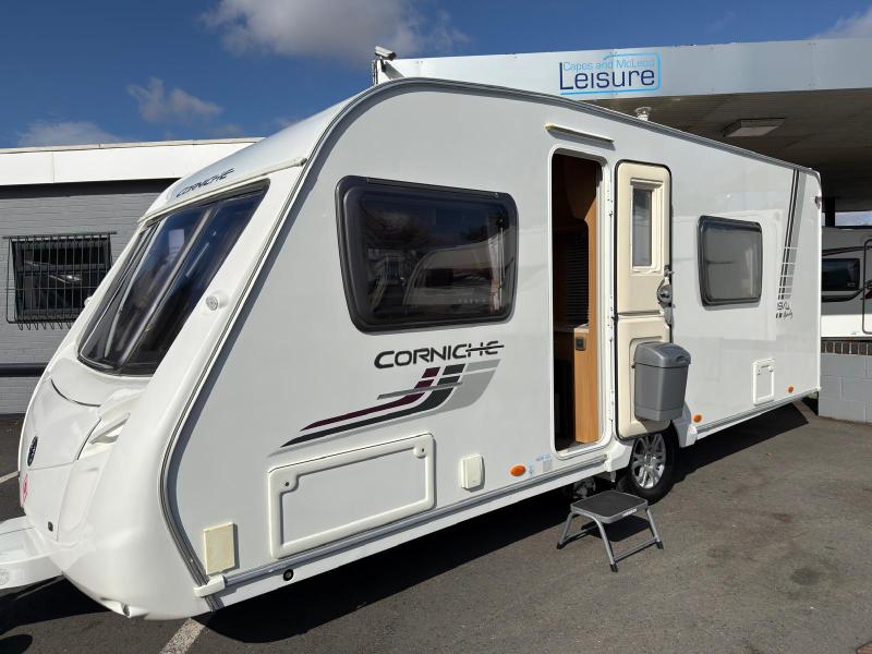 2011 Swift Corniche 19-4 (Special Family Edition) 4 Berth End Washroom
