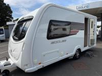 2011 Sterling Eccles Topaz | End Washroom | Lovely Cherished Condition | Just Arrived