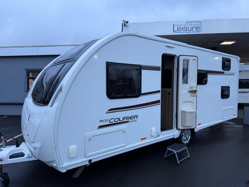 2017 Swift Ace Courier SR (Fixed Bunks) 6 Berth, Solar Panel, FSH, IMMACULATE