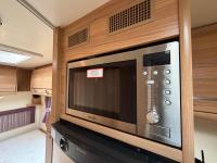 Bailey-Approach-745-SE-2013-28
