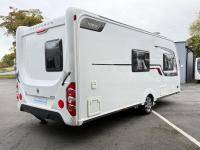 72015-COACHMAN-VIP-520-9