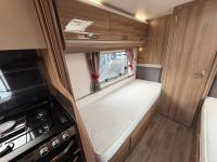 Swift-Challenger-565-2017-26