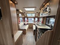 Swift-Challenger-565-2017-32