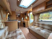 2008-Bailey-Pageant-Burgundy-Caravan-Lounge-2