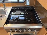 2009-Swift-Conqueror-480-Caravan-15