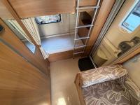 Swift-Charisma-570-2011-10