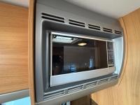 Swift-Charisma-570-2011-16