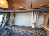 Swift-Charisma-570-2011-17