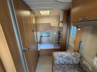 Swift-Charisma-570-2011-24