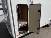 Swift-Charisma-570-3