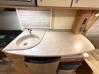 2011-Swift-Challenger-530-11