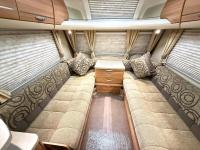 2011-Swift-Challenger-530-16