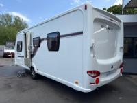 2011-Swift-Challenger-580-Caravan-6