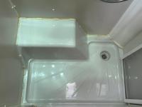 2012-Bailey-Unicorn-Cabrera-Caravan-Shower