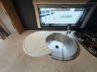 Elddis-Avante-462-2012-15