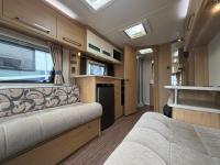 Elddis-Avante-462-2012-19