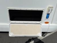 Bessacarr-E572-Motorhome-7