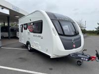 2014-Sterling-Eccles-Topaz-SE-Caravan-ALDE-5