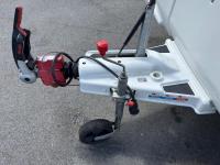 2017-Bailey-Unicorn-Cadiz-Caravan-Exterior-Hitch