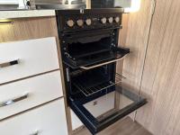 Coachman-Laser-650-Caravan-Cooker