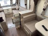 2017-Sterling-Eccles-530-Caravan-Lounge-and-Dinette