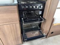 2019-Bailey-Panther-642-Caravan-Cooker