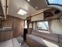 2019-Bailey-Phoenix-420-Caravan-5