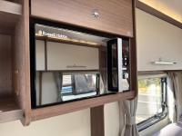 2019-Bailey-Phoenix-420-Caravan-6