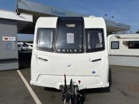 2019-Bailey-Phoenix-420-Exterior-Front