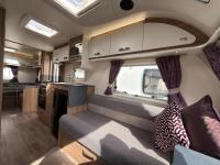 2019-SWIFT-KUDOS-580-CARAVAN-LOUNGE