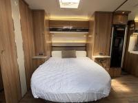 Swift-Elegance-580-2020-24