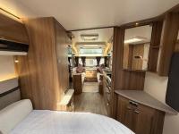 Swift-Elegance-580-2020-30