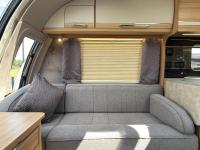 732022-Bailey-Unicorn-Cadiz-Caravan-24