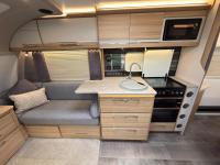 72022-Bailey-Unicorn-Vigo-Caravan-41