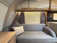 72022-Bailey-Unicorn-Vigo-Caravan-42