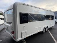 Coachman-Lusso-2-4