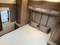 2022-Swift-Challenger-650-10