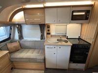 2024-Bailey-Phoenix-440-GT75-Caravan-5