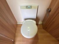 2013-Bailey-OIympus-460-Caravan-Toilet