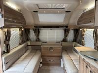 Swift-Celeste-835-2020-17