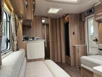 Swift-Celeste-835-2020-7