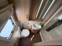 2016-Coachman-Pastiche-575-Caravan-Washroom