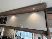 Coachman-VIP-520-15